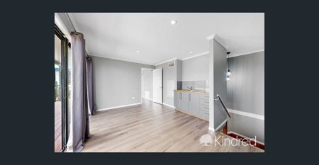 Large Beachfront Residence Designed for Relaxed Coastal Living - With Waterfront Views! - Photo 3