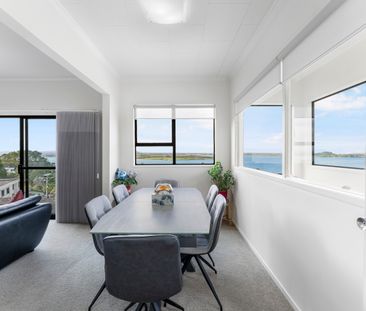 43 Aldersgate Road, Hillsborough - Photo 2