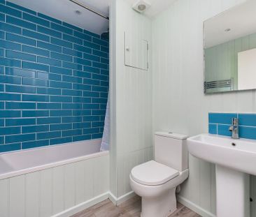 3 bedroom house to rent - Photo 3