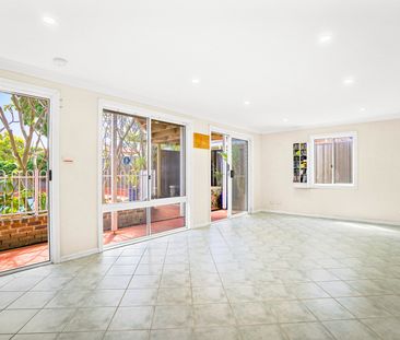 Beautifully Updated Family Home with Pool & Mountain Views - Photo 1