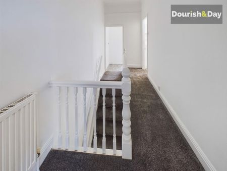 2 bedroom end of terrace house to rent - Photo 2