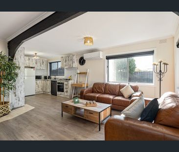 Ground Floor 2 bedroom Apartment - Rent Includes Utilities - Photo 1