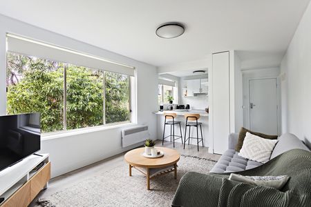 8/32 Miller Street, Essendon VIC 3040 - Photo 4