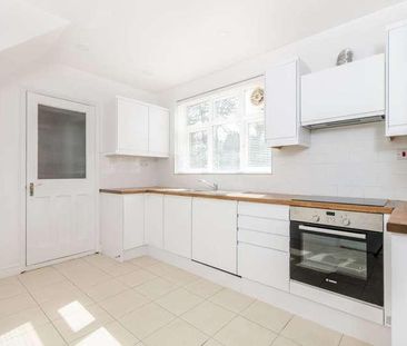 Woodlea Drive, Bromley, BR2 - Photo 6