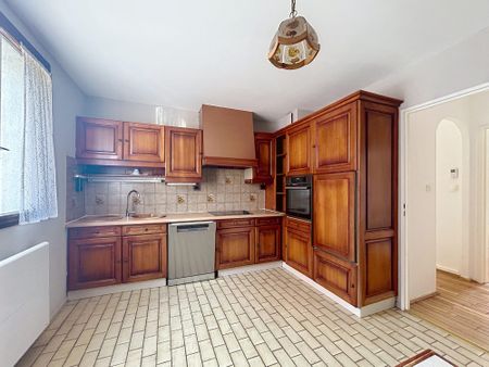 Location Appartement 3 pièces 84m² STRASBOURG 67000 - Photo 3