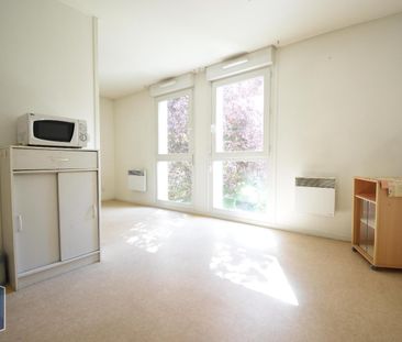 Location Appartement 2 pièces 31m² LE MANS 72000 - Photo 2