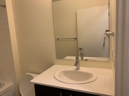 For Lease - 360 Square One Drive Unit# 2104, Mississauga, Ontario - Photo 3