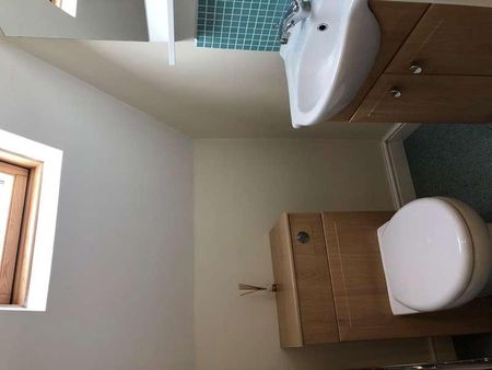 High Street, Corsham, SN13 - Photo 2