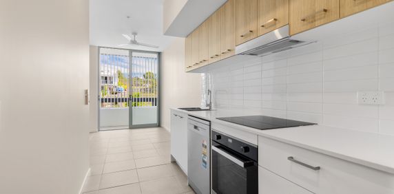 Studio Living in the Heart of Sippy Downs - Photo 2