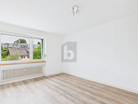 ÜBER DEN DÄCHERN - WOHNGENUSS MIT WINTERGARTEN - Photo 2