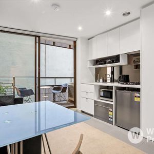 210/243 Franklin St, Melbourne - Photo 2