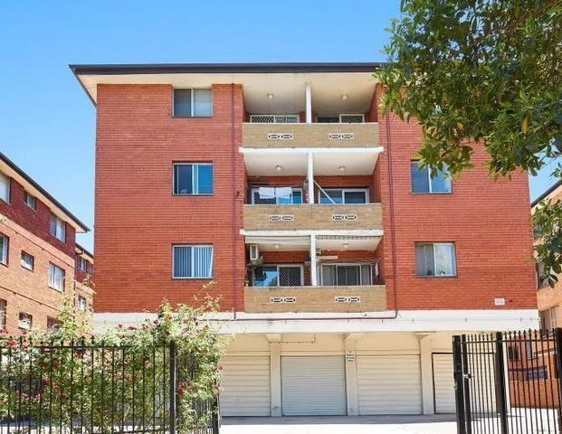 Space & location - Photo 1