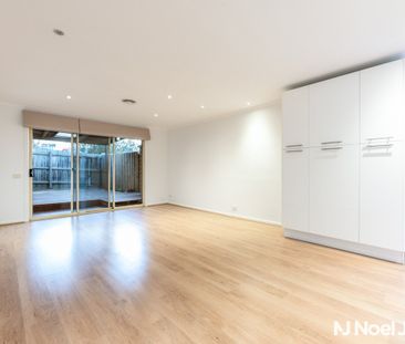 2/13-15 Bardia Street, RINGWOOD - Photo 1