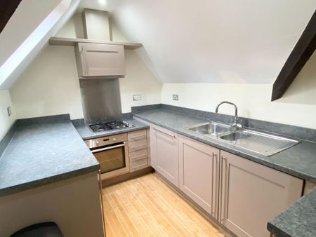 2 bedroom penthouse to rent - Photo 5