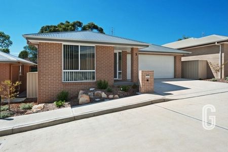 4 Eltham Circuit, Elermore Vale NSW 2287 - Photo 5