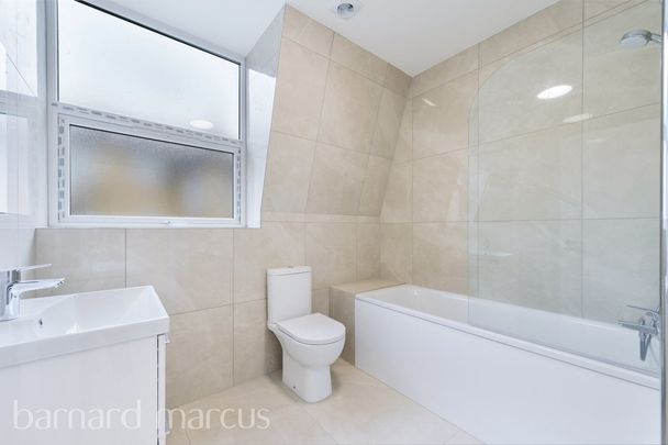 Goldhawk Road, LONDON - Photo 1