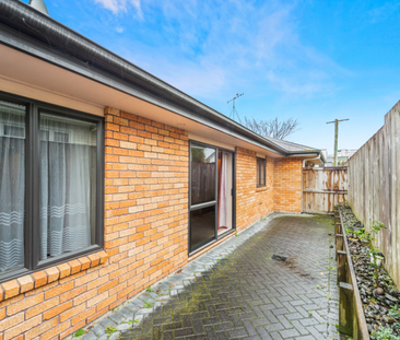 6B Jones Crescent, Melville — - Photo 5