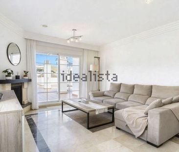 Alquiler de dúplex en Avenida de la Alcudia - Photo 2