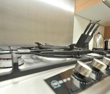 3 bedroom semi-detached house to rent - Photo 6