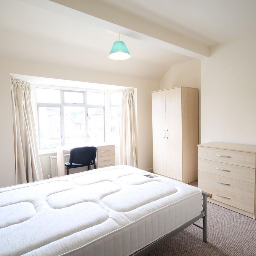 Gilbert Road, Cambridge - Photo 1
