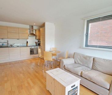 1 bedroom apartment to rent - Photo 2