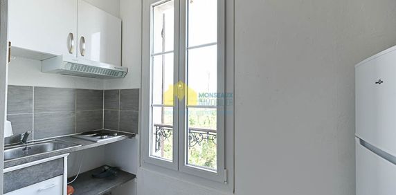 Studio EN DUPLEX - MEUBLÉ - 22.57m2 - Dernier étage - Photo 2