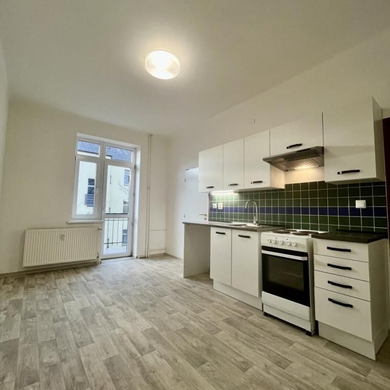 Pronájem bytuRenting an apartment 1+1, 50 m2 - Photo 1