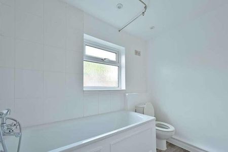 Acme Road Wd, Watford, WD24 - Photo 3