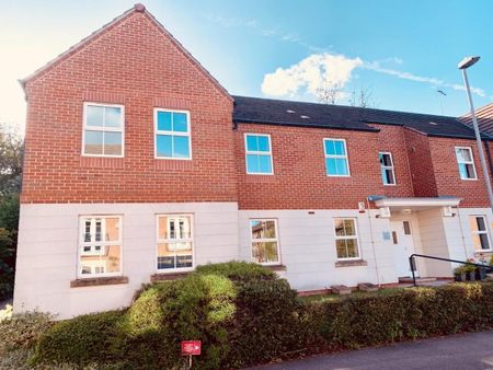 Whitcliffe Gardens, Nottingham, NG2 - Photo 4