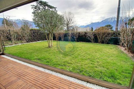 MAGNIFIQUE APPARTEMENT DE 6 PIÈCES AVEC JARDIN PRIVATIF - Foto 5