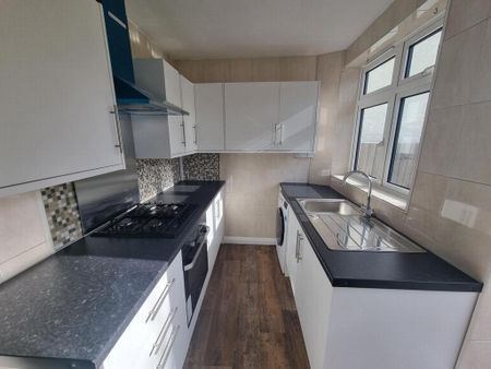 3 bedroom house to rent - Photo 5