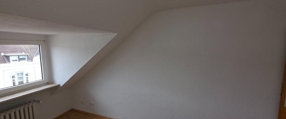 Dachgeschosswohnung in Mülheim an der Ruhr mit Ruhrblick - Foto 1