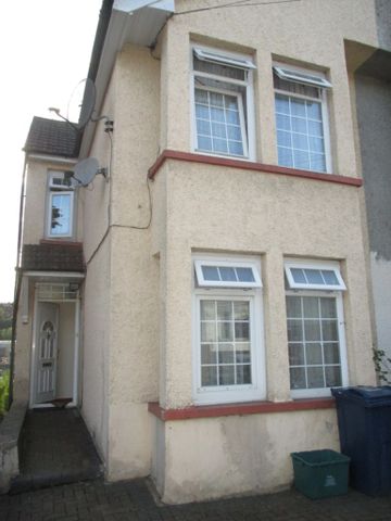 53 Roberts road - Photo 3