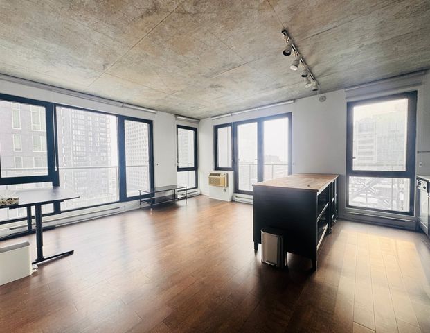 À louer / Appartement - Photo 1