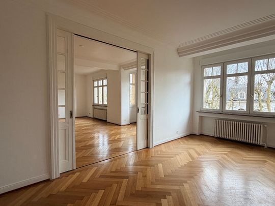 Location Appartement 5 pièces 148m² - Photo 1