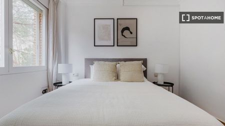 3 room luxury Apartment for rent in Barcelona, Catalonia - Photo 3