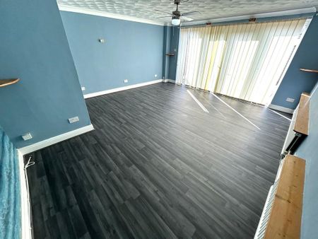 3 bedroom terraced house to rent - Photo 5