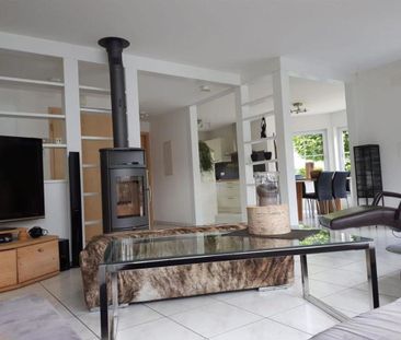 Moderne und grosszügige 3.5-Zi-Gartenwohnung mit Garage - Photo 3