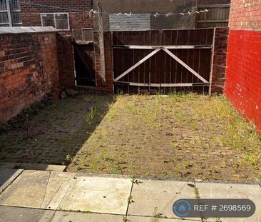 2 bedroom terraced house to rent - Photo 6