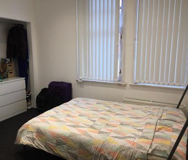 8 Bed Terraced House, Daneshill Road, LE3 - Photo 5