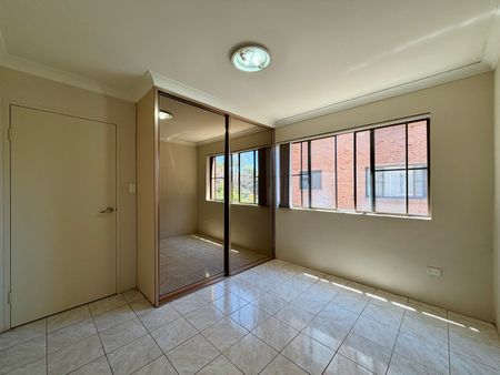 2/138 Military Road Guildford - Photo 5