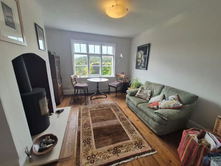 3 bedroom detached house to rent - Photo 2