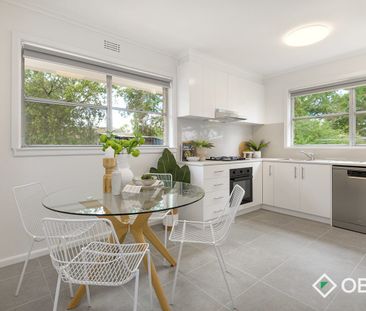 Renovated 3-Bedroom Home with Golf Course Outlook - Photo 6