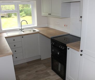Charming Period Cottage TO LET In Holt - Photo 6