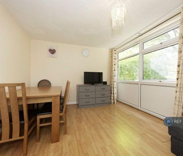 4 bedroom terraced house to rent - Photo 2
