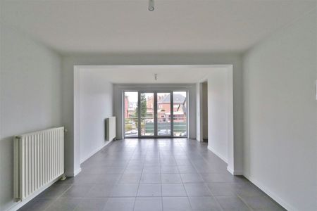 Appartement met 2 slpks, terras en staanplaats - Photo 2