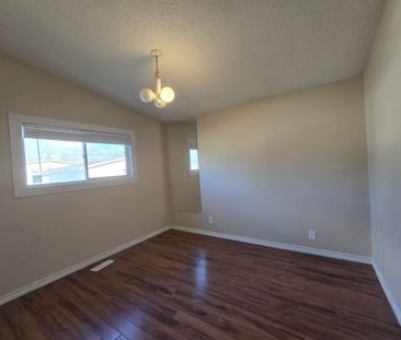 #2 11839 45 Street Northwest - Photo 6