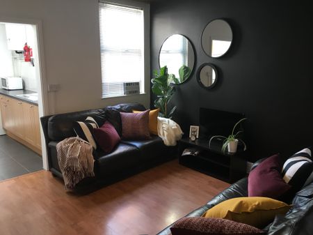 31 Jackson Street - Photo 2