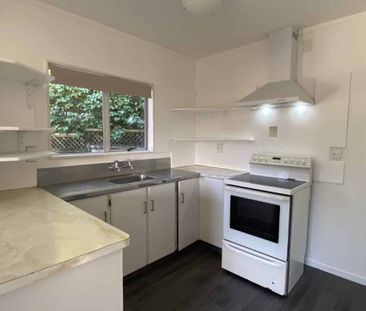 Frankleigh Park Cottage - Photo 3