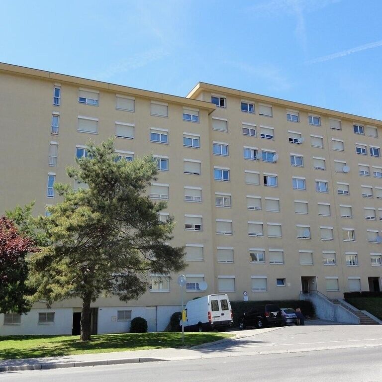 Beautiful fully renovated apartment - Photo 2